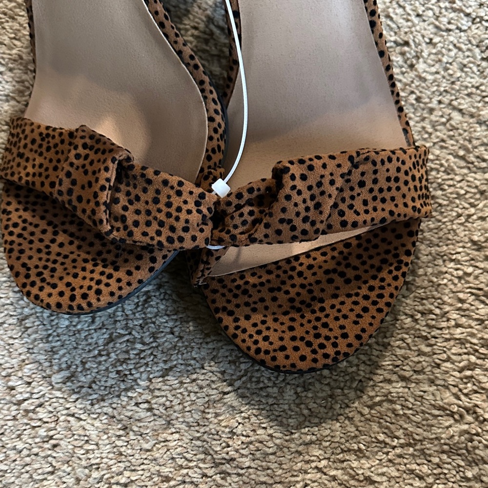 Torrid Brown and Black Spotted Heels - Picture 3 of 12